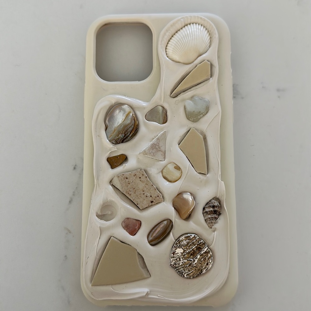 Memor Studio one of a kind iPhone 11 pro case